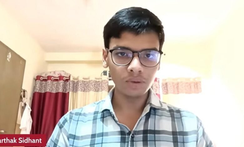 Sarthak Sidhant: Just ordinary until he started looking