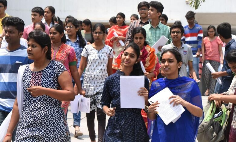 IIT-Roorkee clarifies admission process for students below eligibility marks