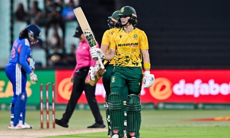 Wolvaardt, Mlaba complete comprehensive 4-1 series win for South Africa